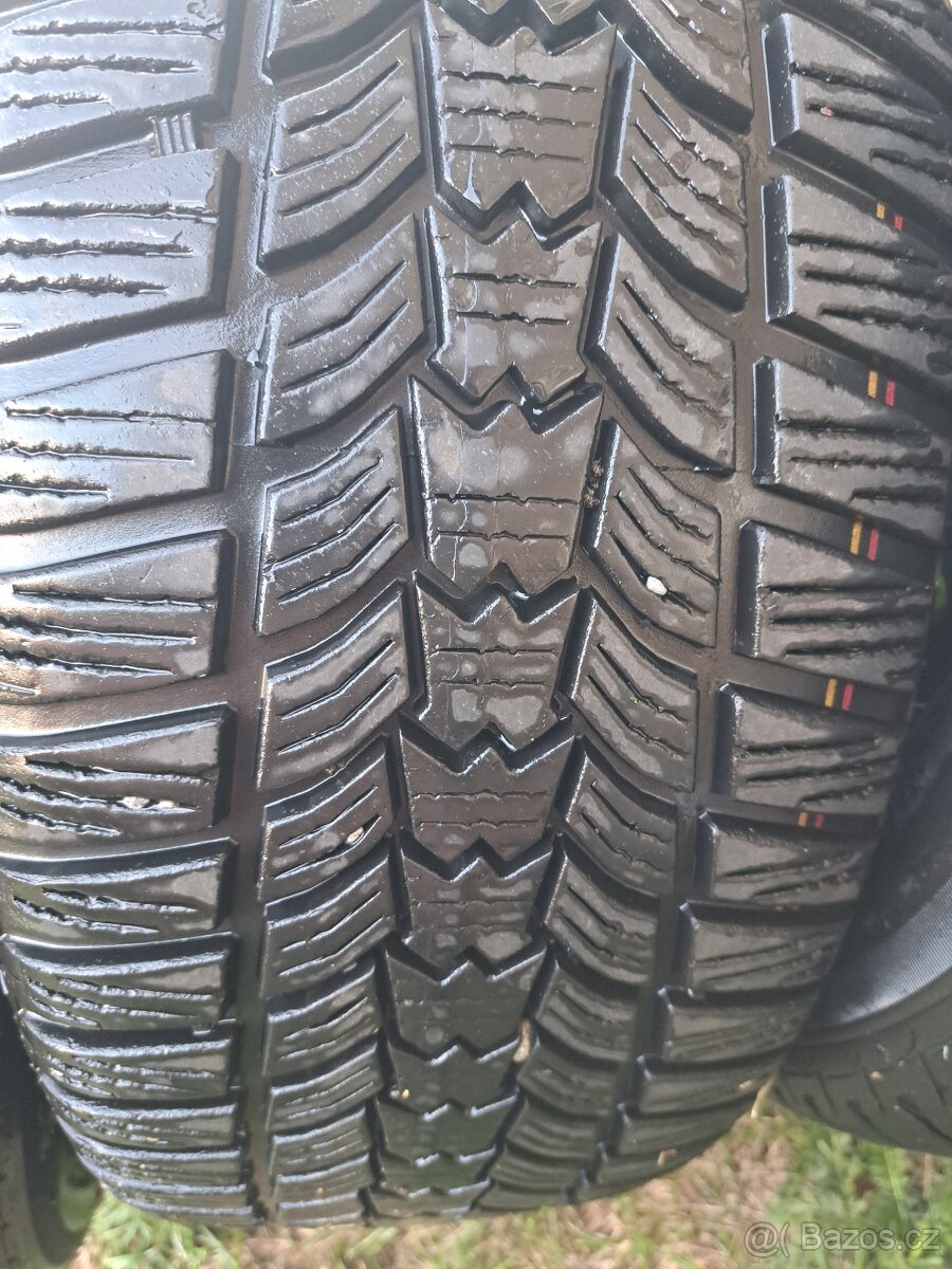 Zimní pneu 215/55/16 - 3