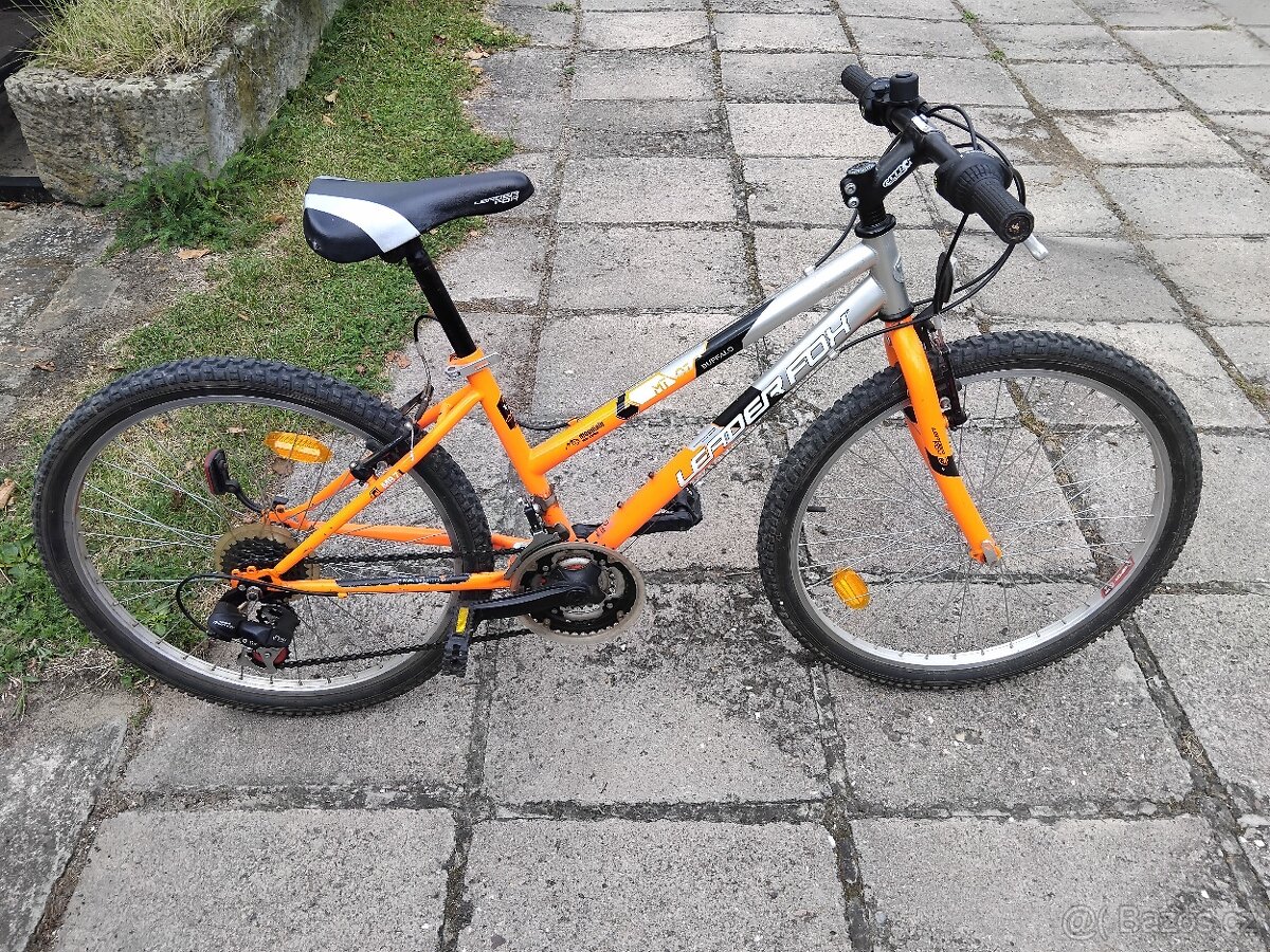 Leader Fox 24-  výborný stav - 3