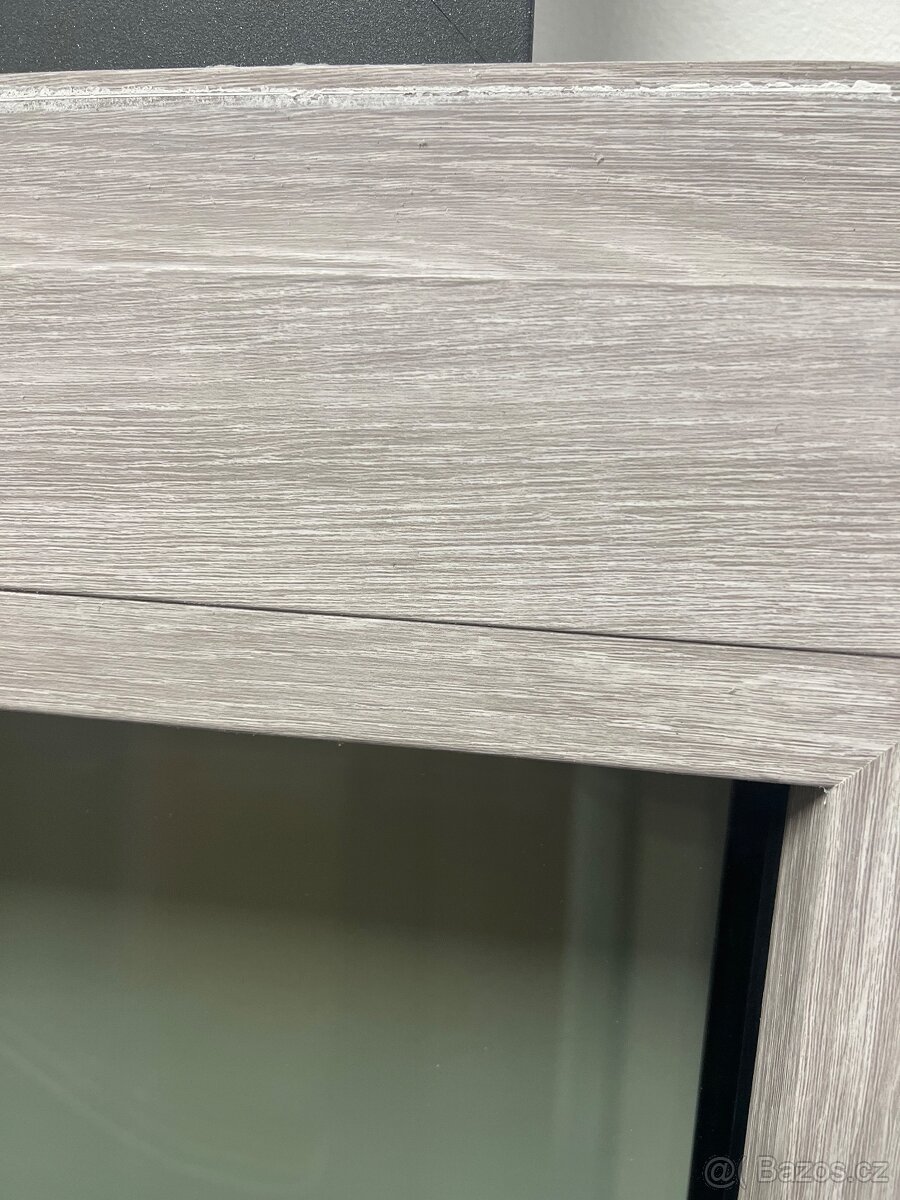 PVC okno inter.dekor dřeva ext.antracit - 3