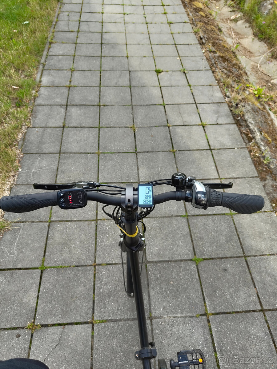 Prodám skládací elektrokolo Apache Tocho černá - 3