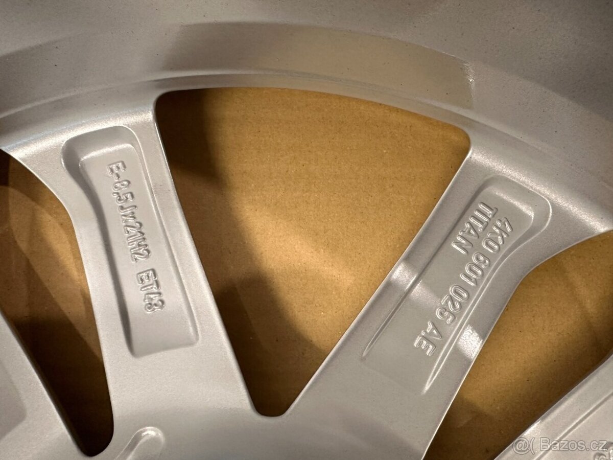 original audi a6 s6 r21 4K0601025AE C8 - 3