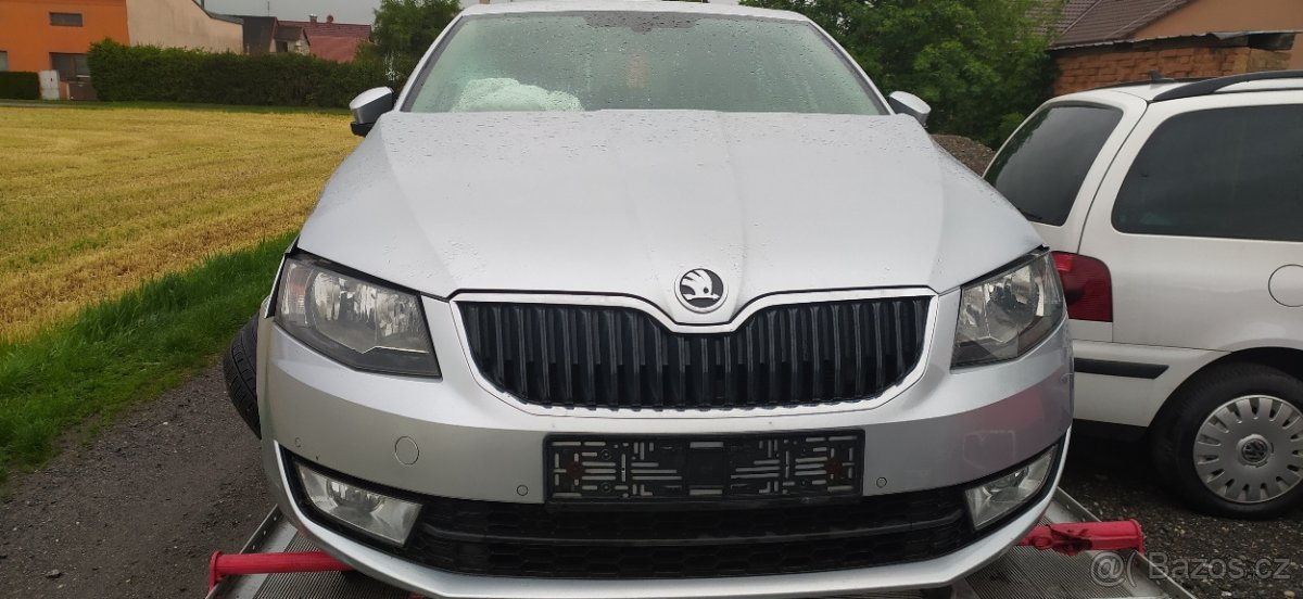 Škoda Octavia III 2.0tdi 110kw DSG na ND 153tkm Kessy - 3