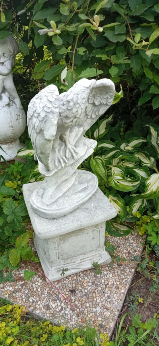 Zahradní dekorace- Orel - 3