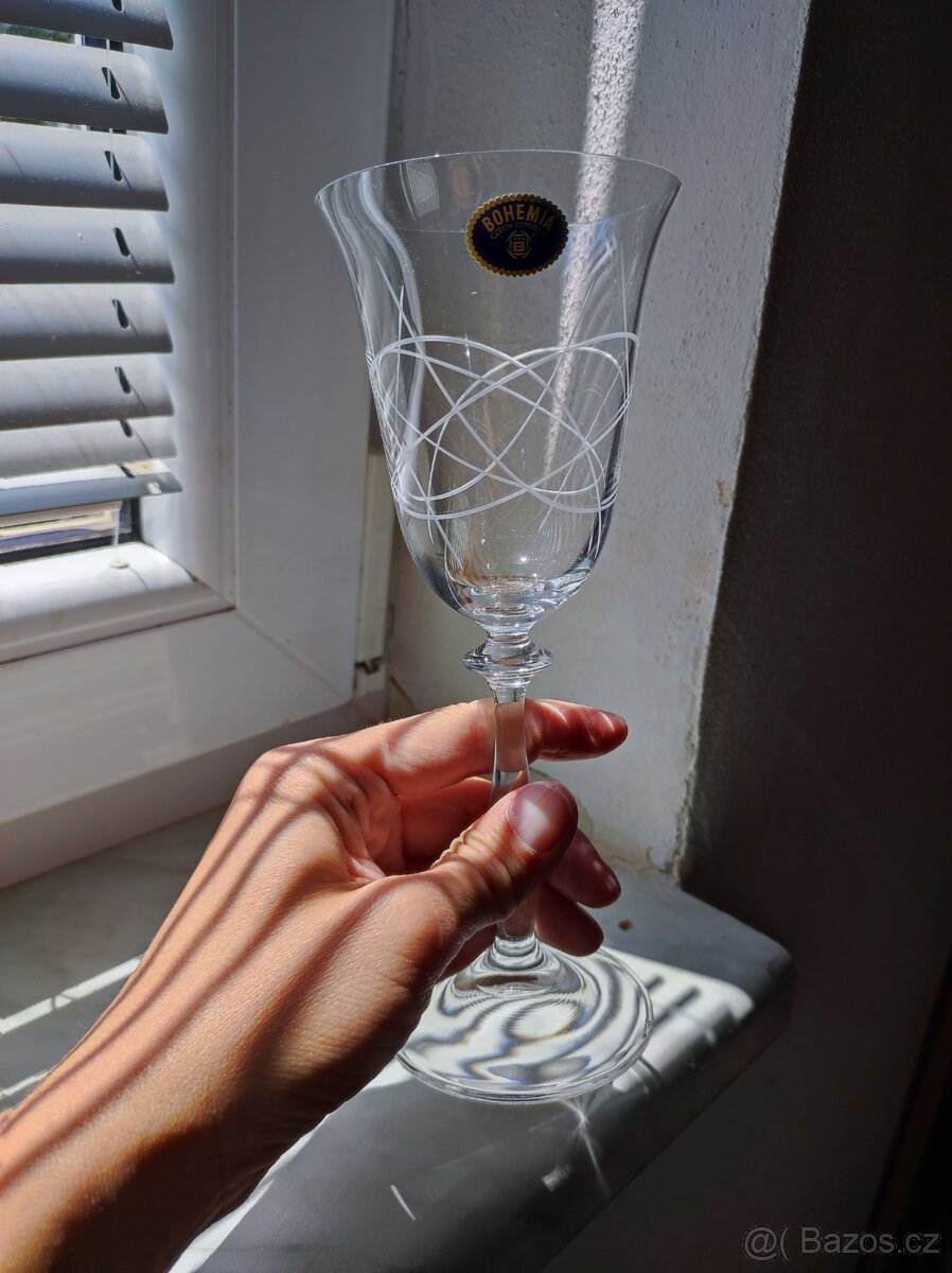 vypískované sklenice na víno - 3