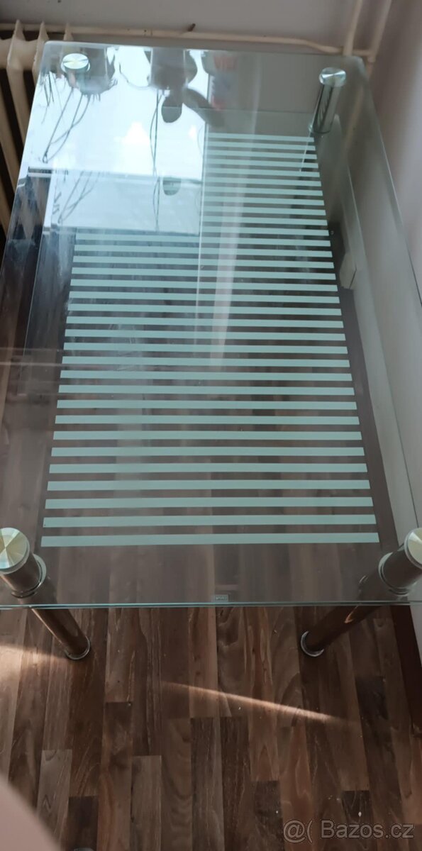 Stůl + 4 židle - 3