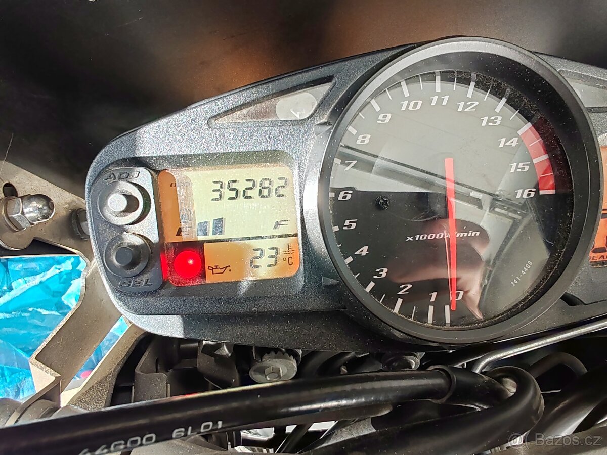 Suzuki GSR 600, 2007 - 3