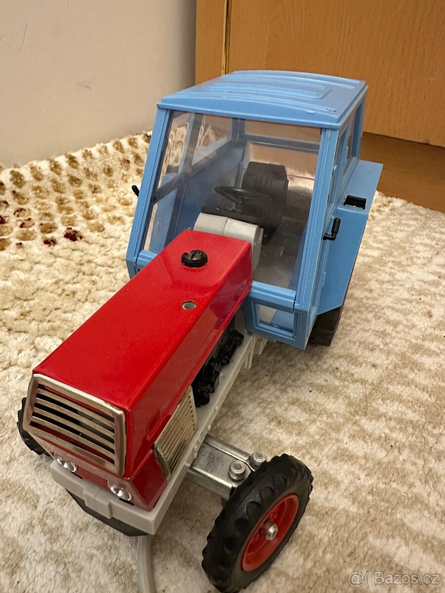 RETRO TRAKTOR ZETOR CRYSTAL KDN - 3