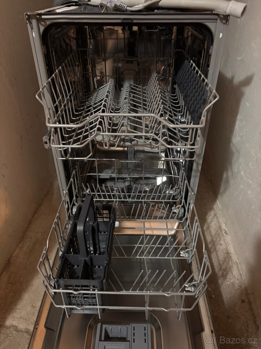 Vestavná myčka Beko - 3