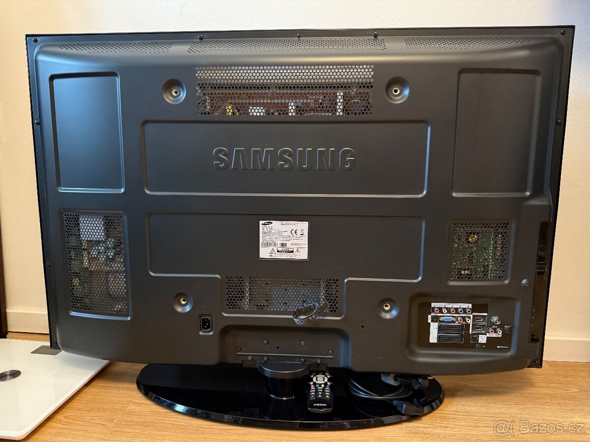 Samsung plazma TV, 42", 107 cm - 3