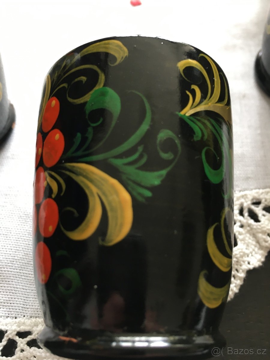 dřevěné malované pohárky. - 3