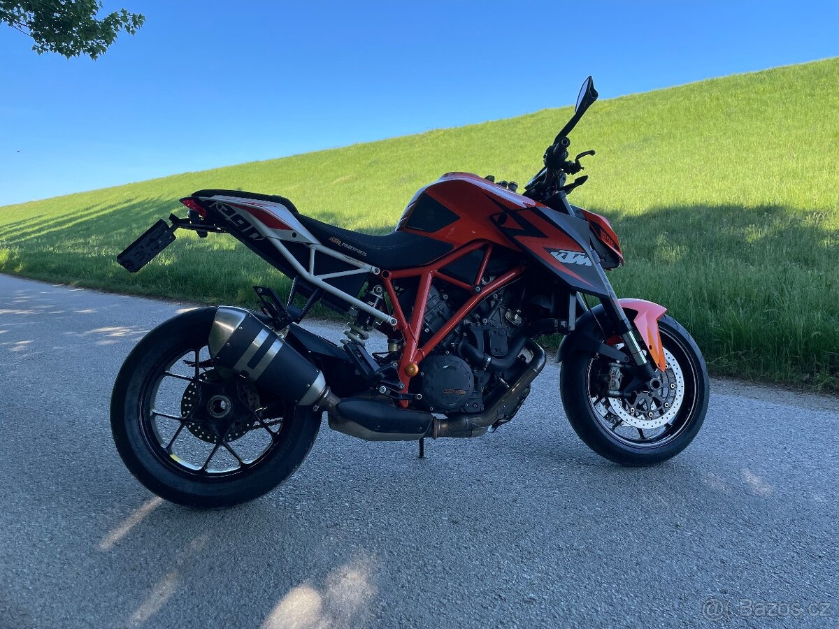 KTM 1290 Super Duke - 3