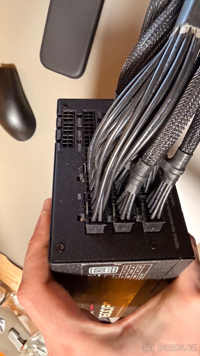 EVGA SuperNOVA 1600 P+ 1600W Platinum, MB + 8x VGA - 3