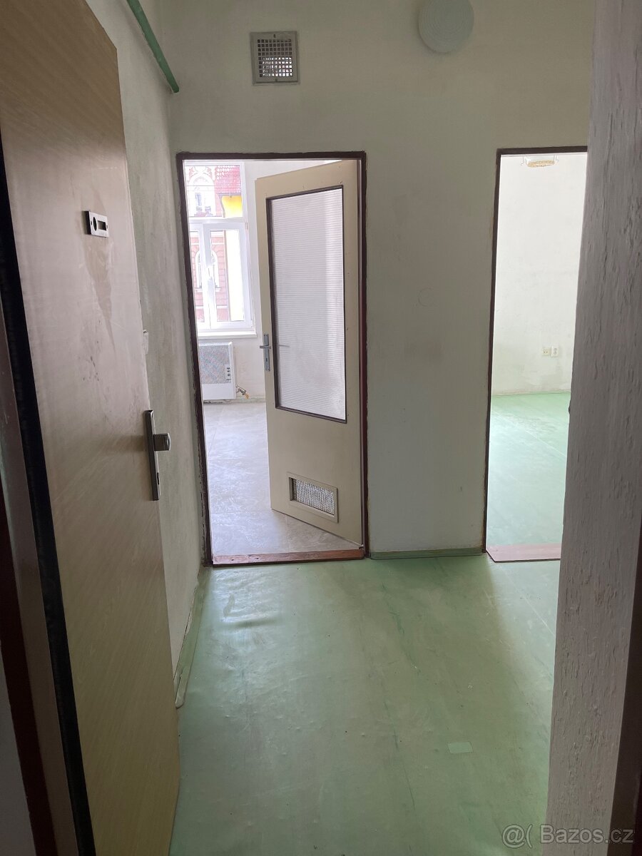 Pronájem bytu 1+1 - 3