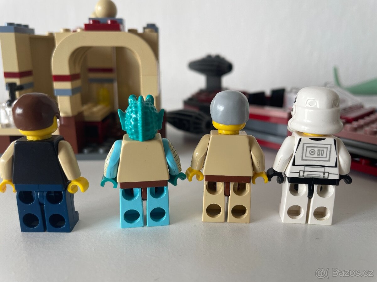 LEGO Star Wars 4501 Mos Eisley Cantina - 3