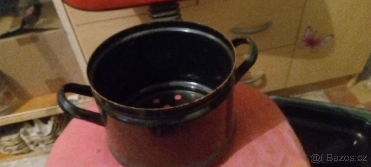 Různé nádobí - 3