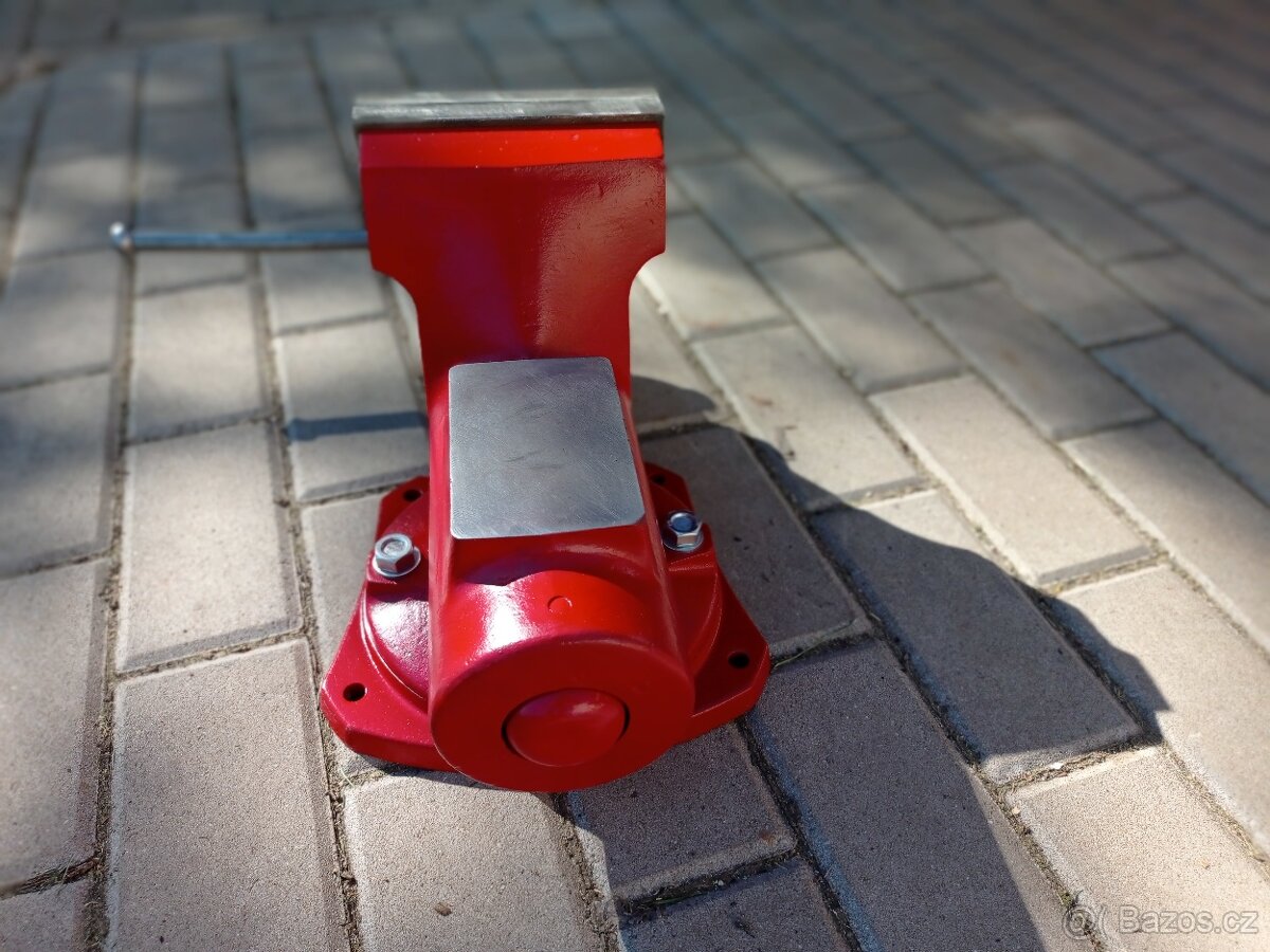 Svěrák York 150L - 3