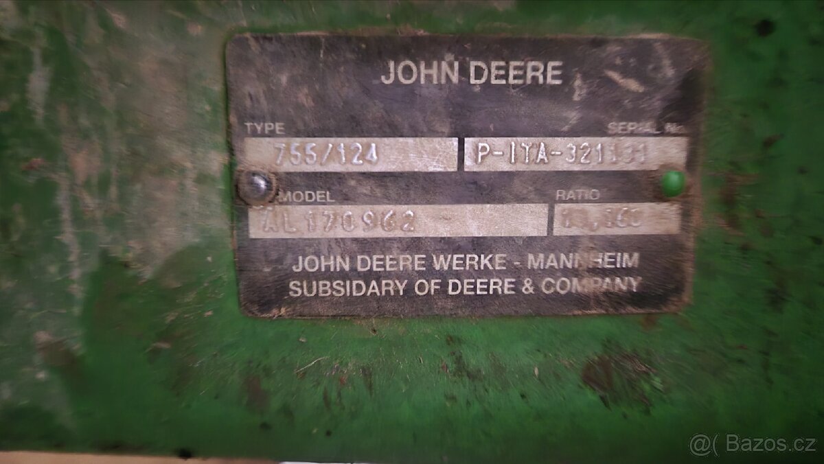 Náprava John Deere 7530 - 3