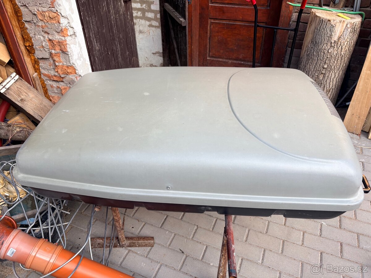 Rakev/uložny box na auto - 3