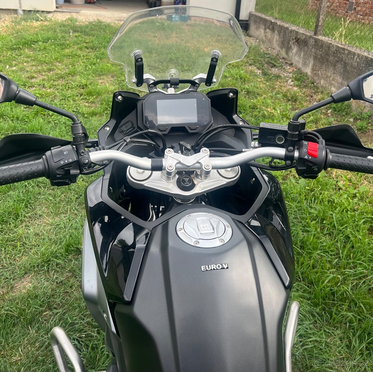 VOGE 650 DSX - 3