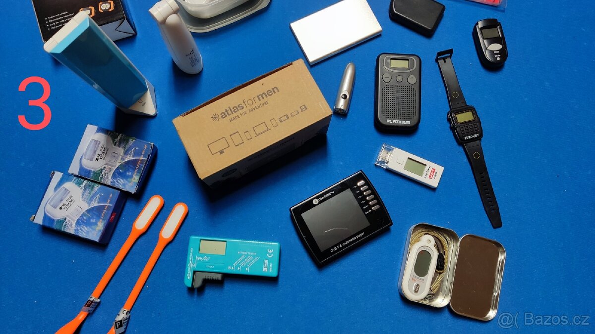 BLEŠÍ TRH - Každá věc za 10 - 200 Kč - 3