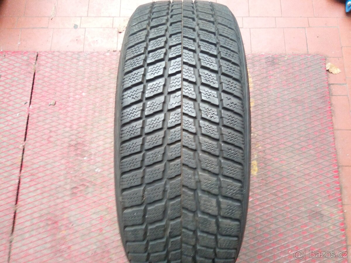 235/60/16 215/50/17 225/55/18 245/35/20 255/40/20 kusovka - 3