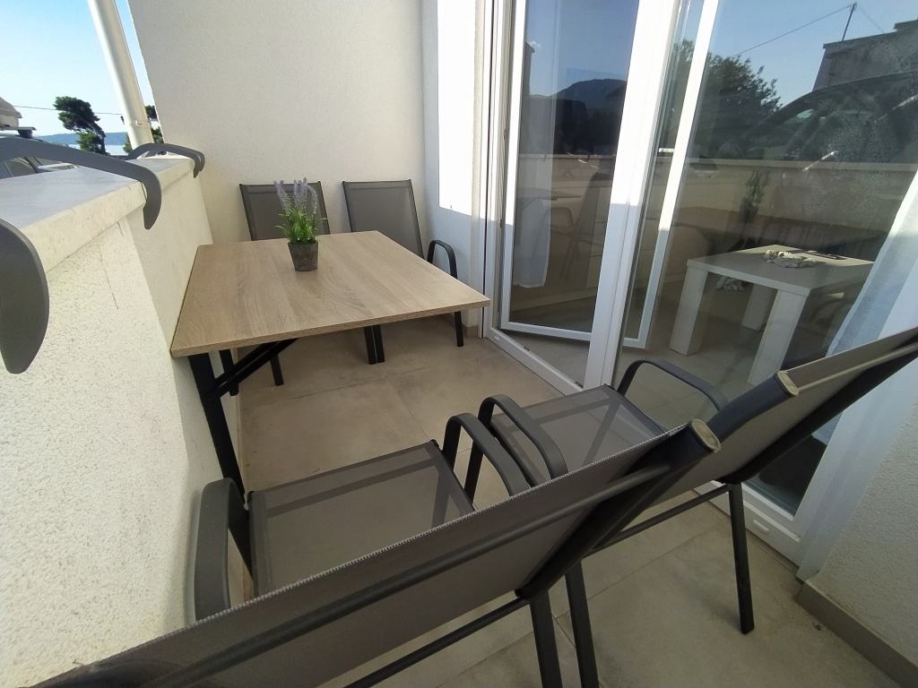 Chorvátsko štýlový apartmán 100 m od pláže - 3