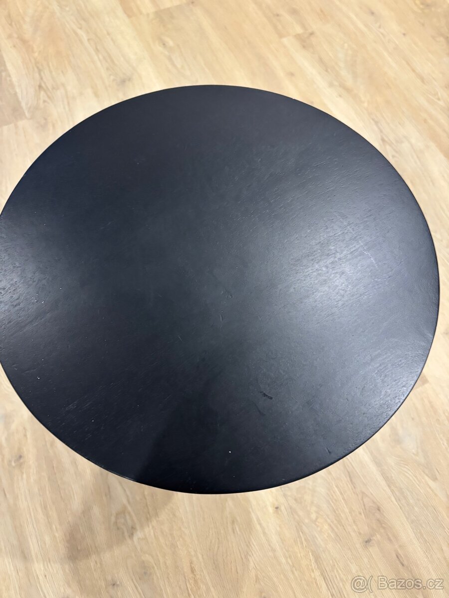 Stolek s lampickou - 3