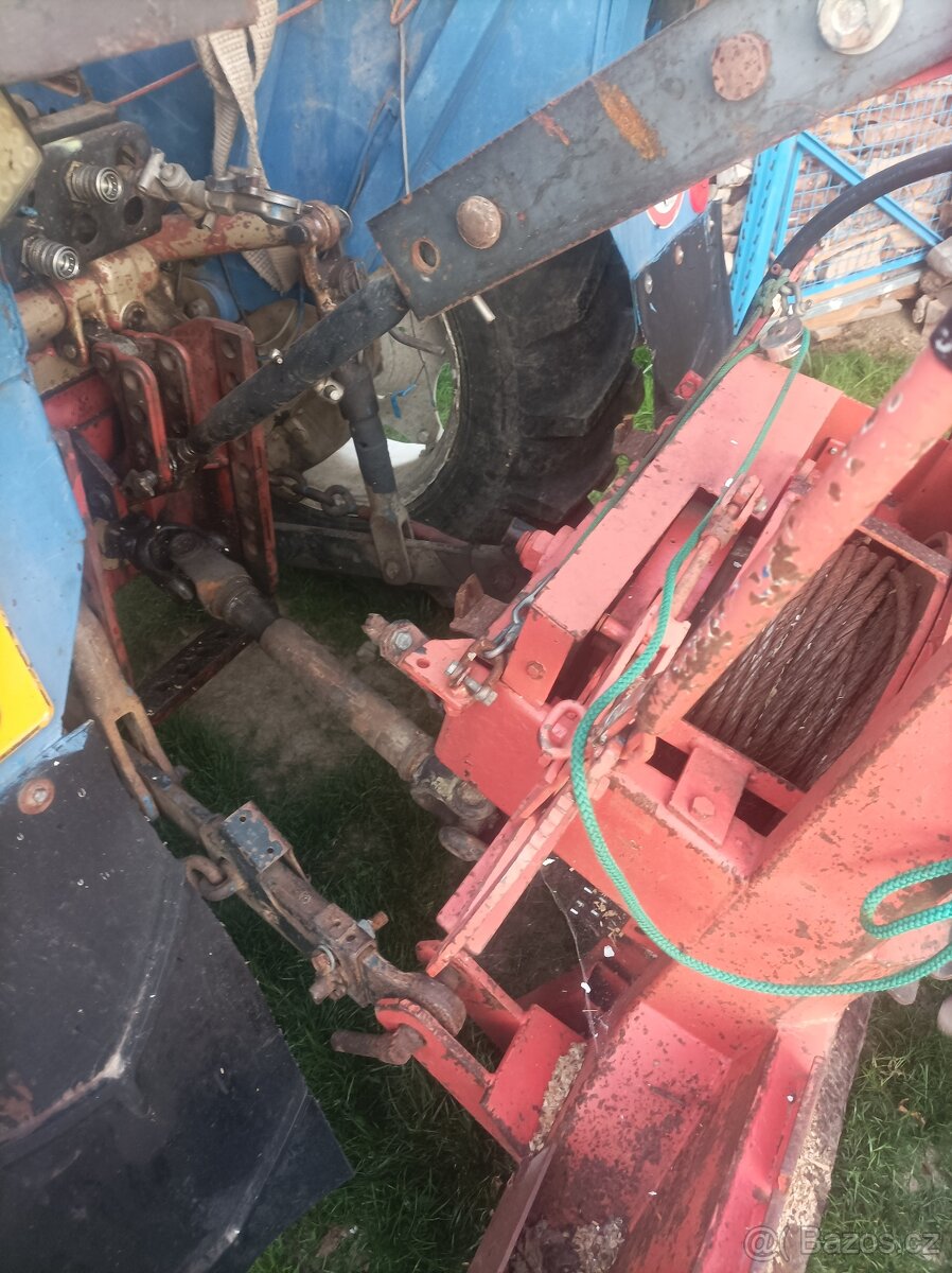 Prodám lesní naviják 5.5tuny - 3