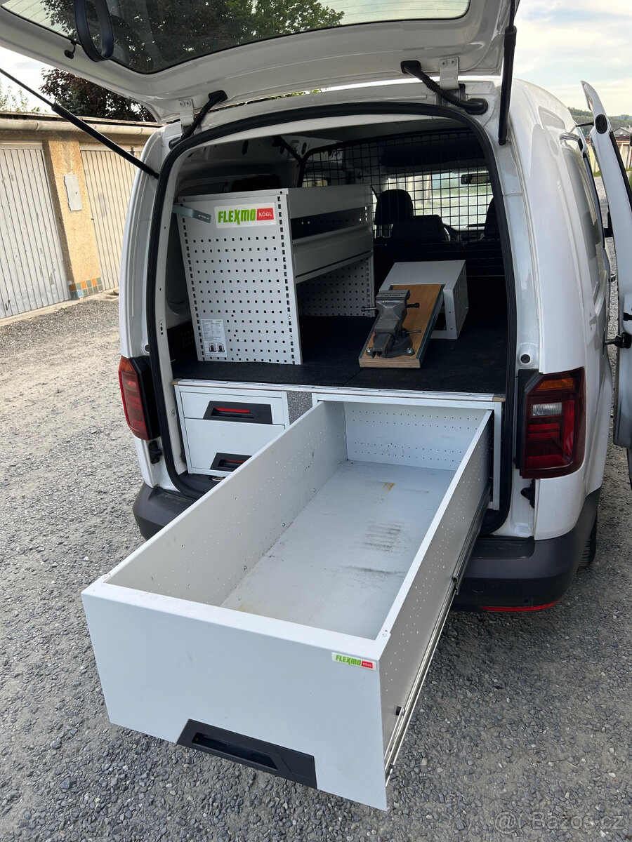 Dílenská vestavba VW Caddy - 3