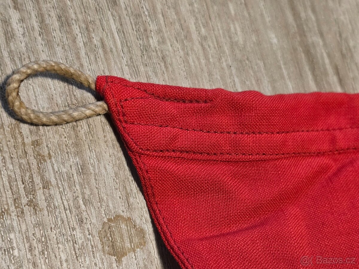 Trojcípá NSDAP vlajka - top stav - 3