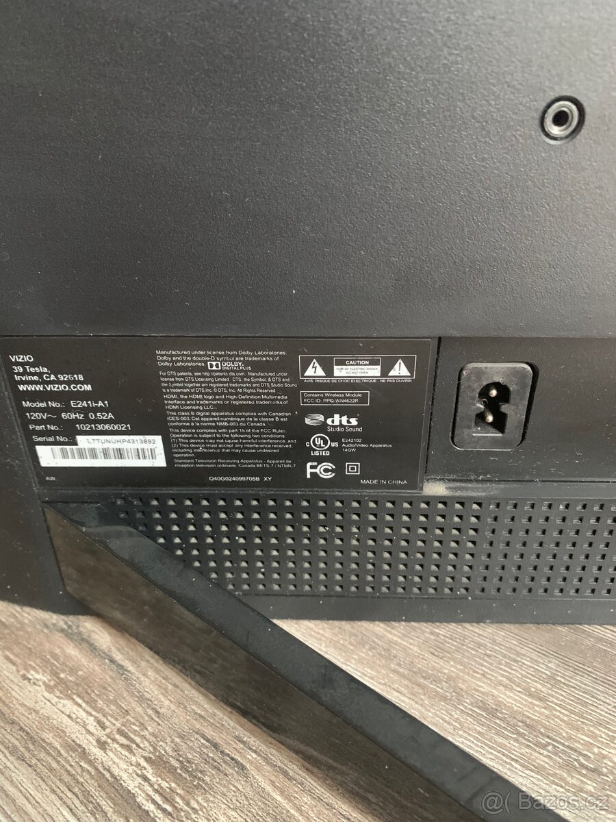 Smart TV Vizio 24” - 3