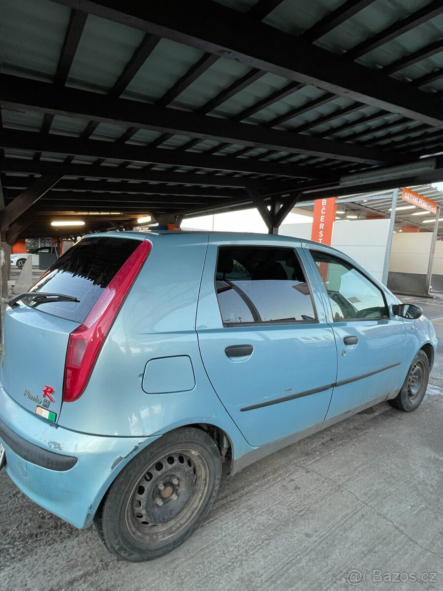 FIAT PUNTO ELX 1.2 8V benzín 2001 - 3