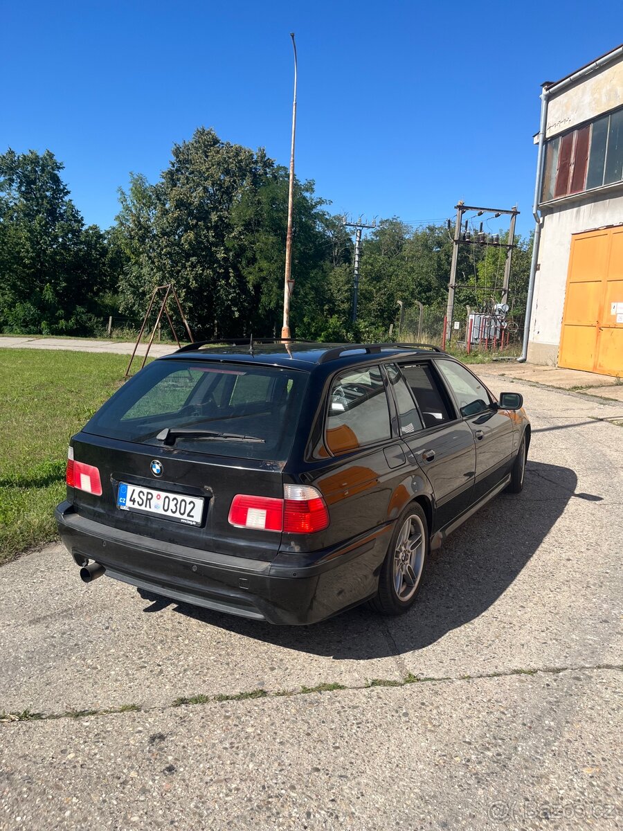 Bmw e39 525ia díly - 3