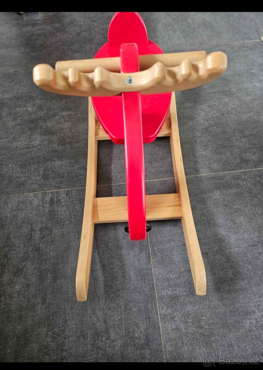 Houpací kůň - los - 3