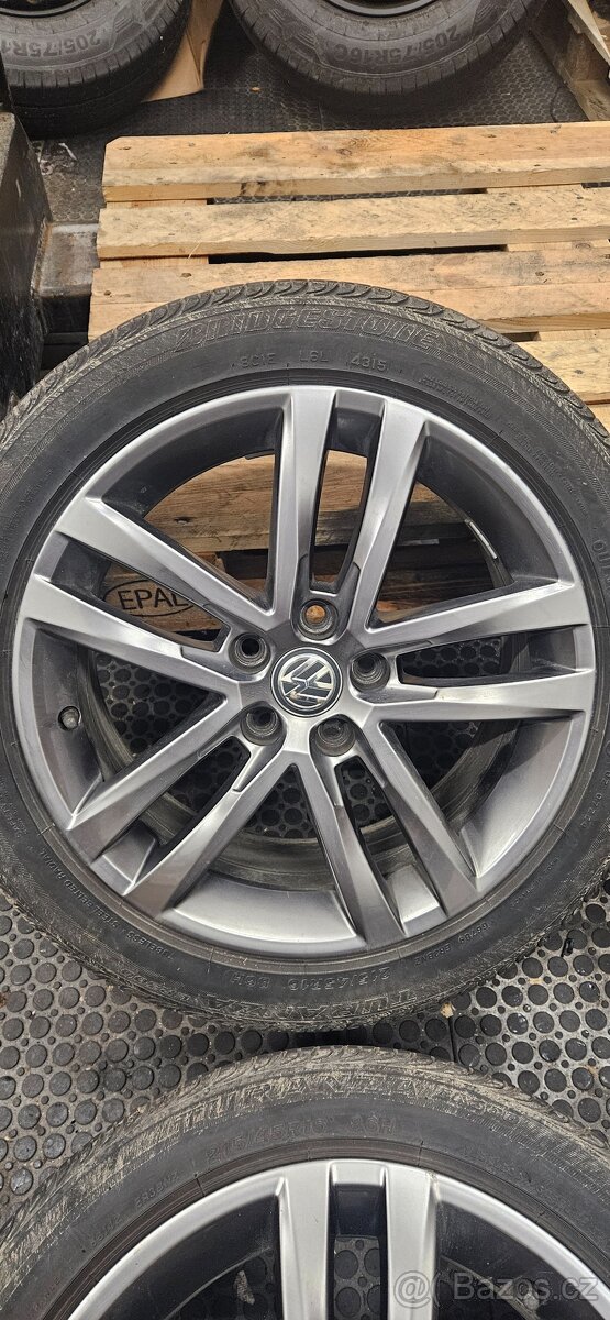 Alu r16 215/45 - salvador - 3