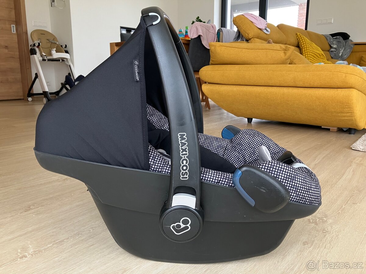 autosedačka Maxi Cosi Pebble Plus s adaptéry - 3