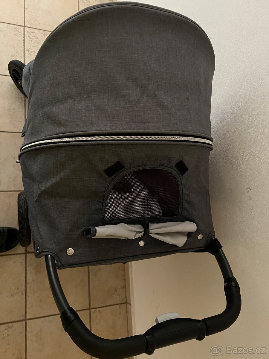 Prodám kočárek VALCO BABY - 3