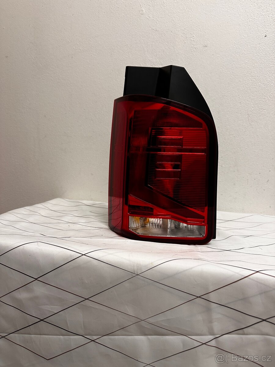 VW T6.1 zadní světlo - 3