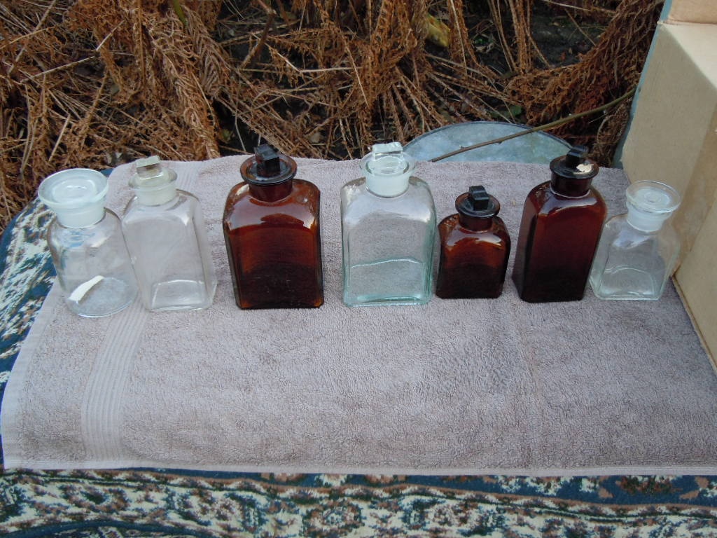 LÁHVE S BROUŠENÝMI UZÁVĚRY - 3