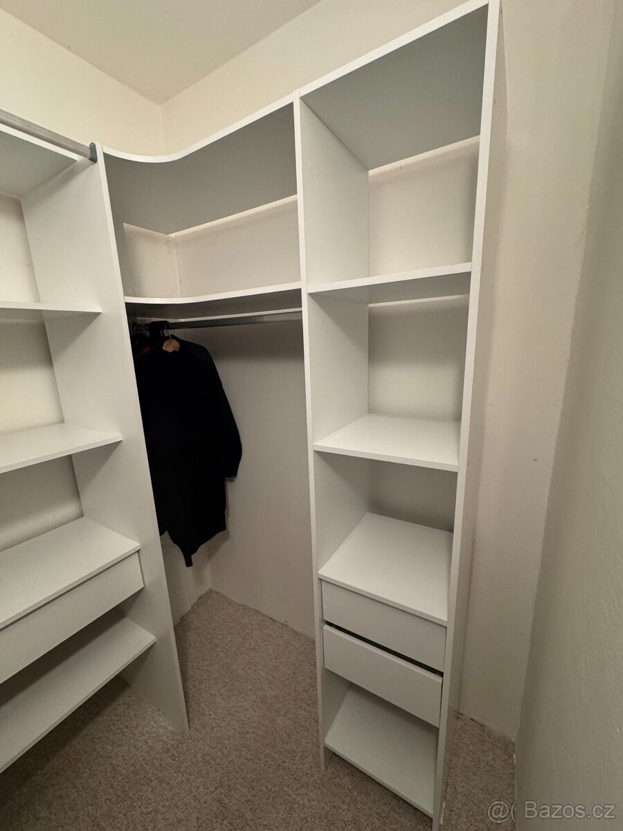 Uložný prostor - 3