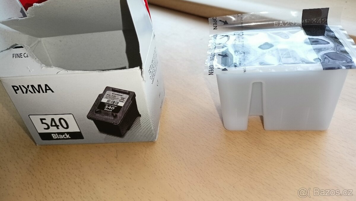 Toner zcela nový. - 3