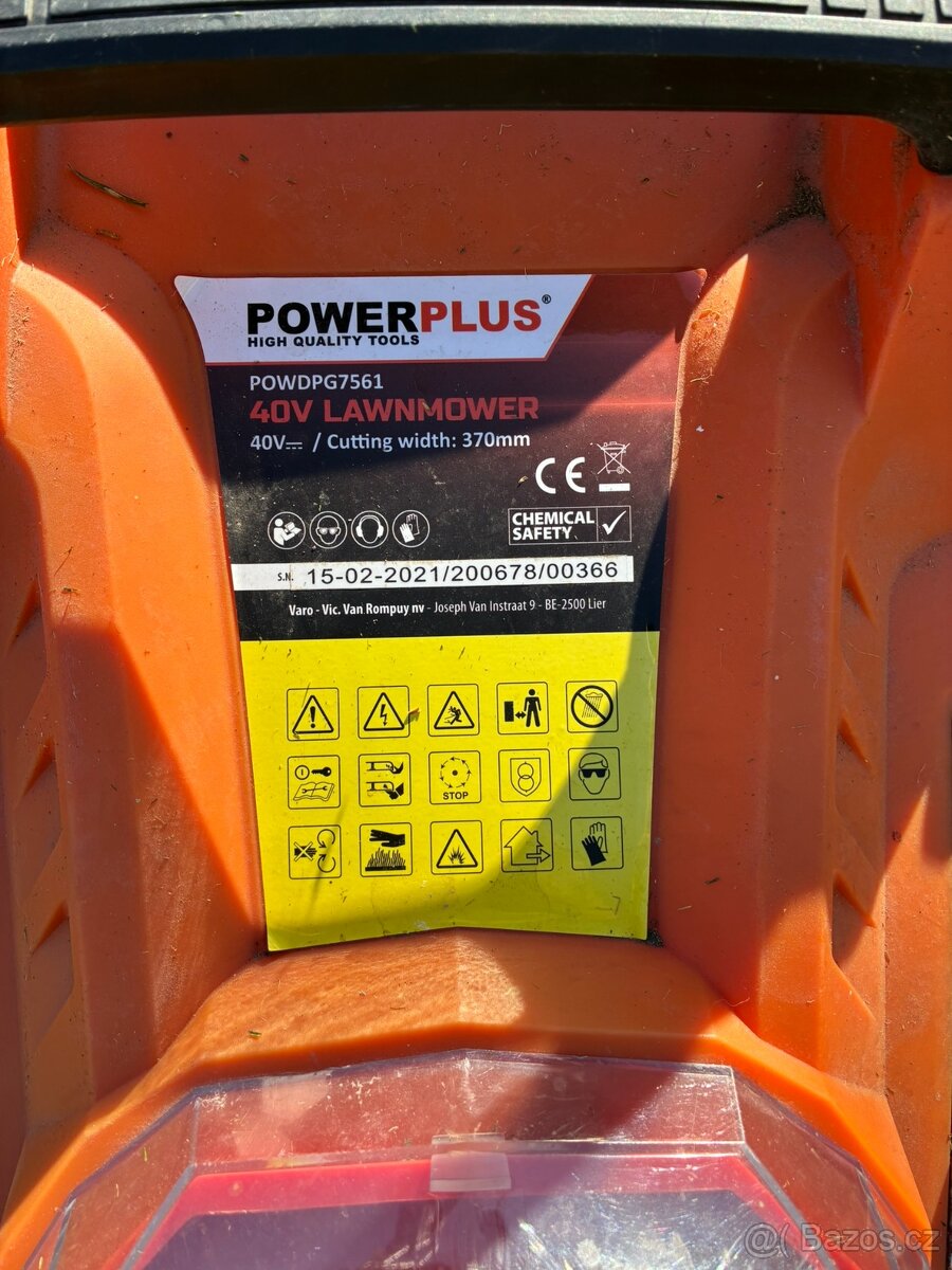 Aku sekačka Powerplus, 37cm - 3