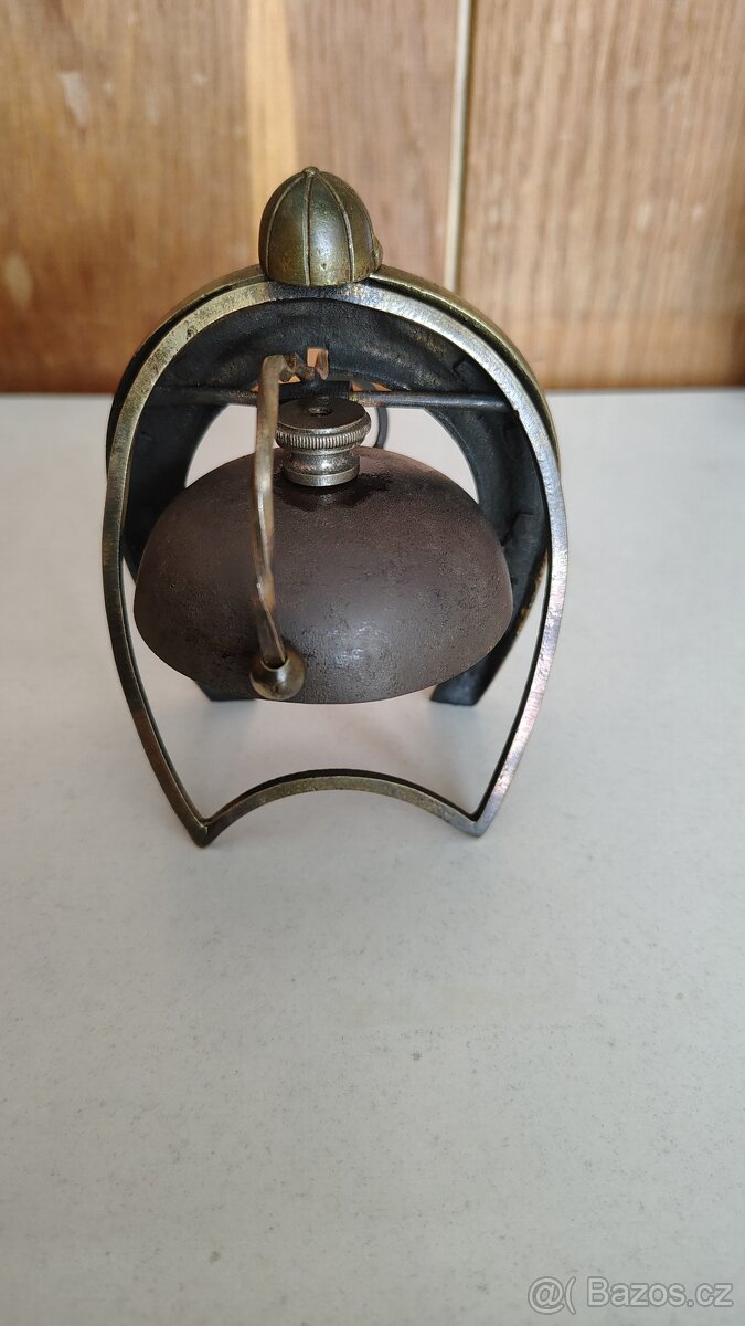Zvonek - 3
