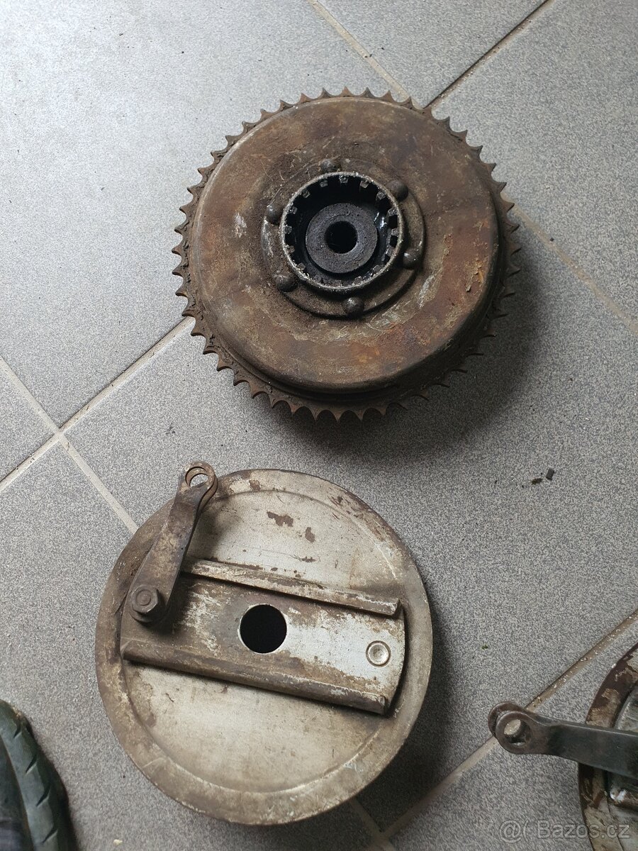 Jawa Půlbuben - 3