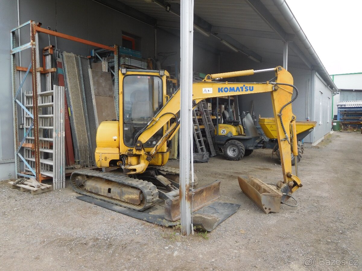 Pásový bagr Komatsu 3,6 tuny - 3