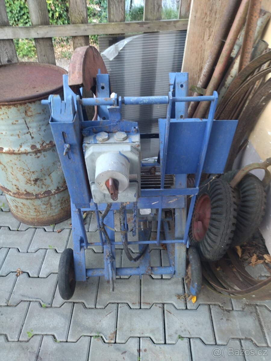 Motor 380V + rám - 3