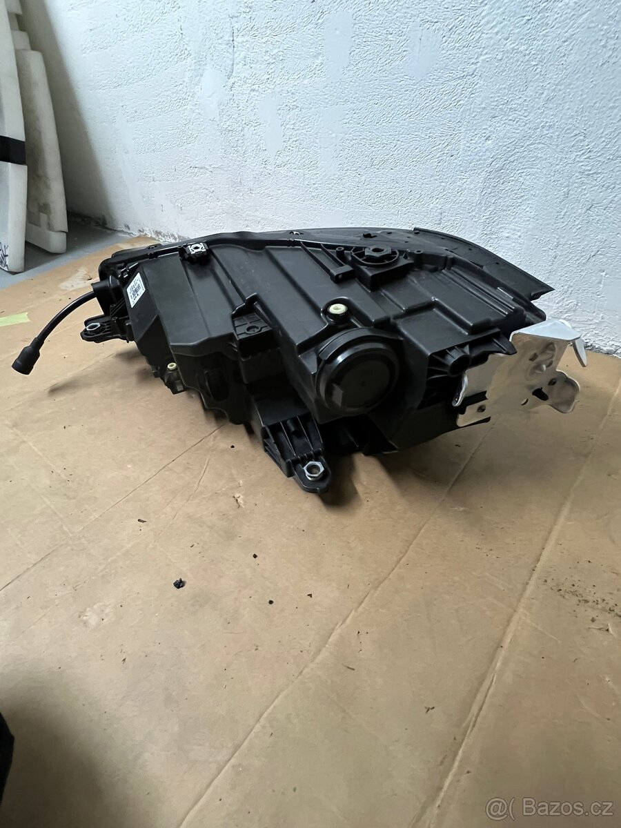 Pravý přední světlomet full led metrix - 3