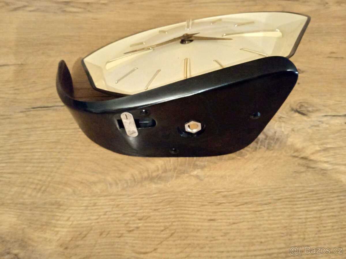 Retro Hodiny Prim Brusel - 3