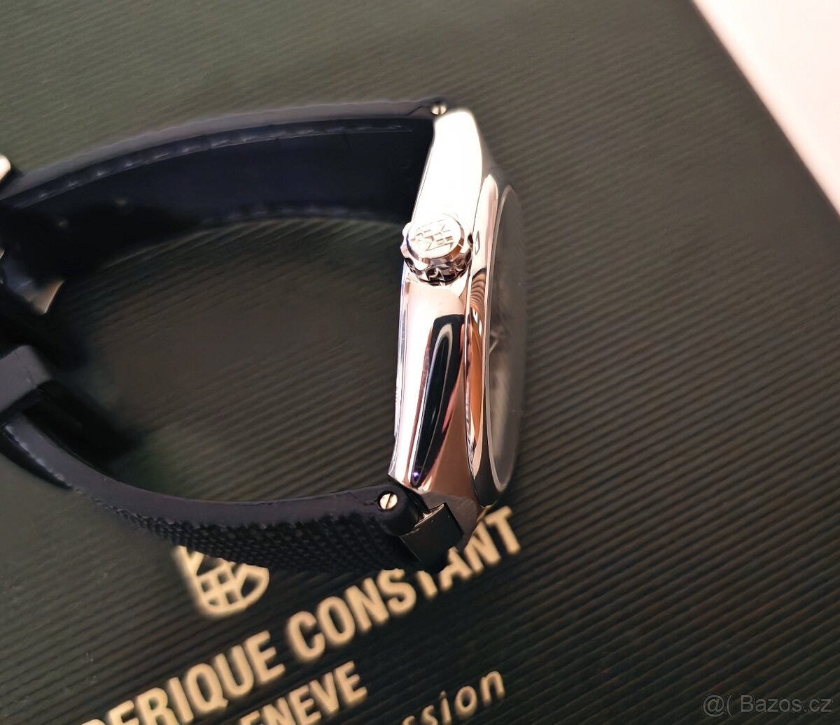 Frederique Constant Highlife 41 Grey - 3