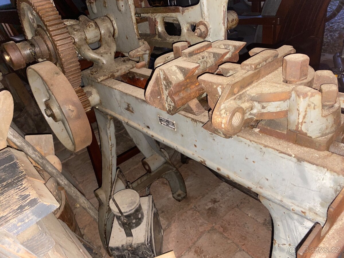 Pila na stabilní motor - 3